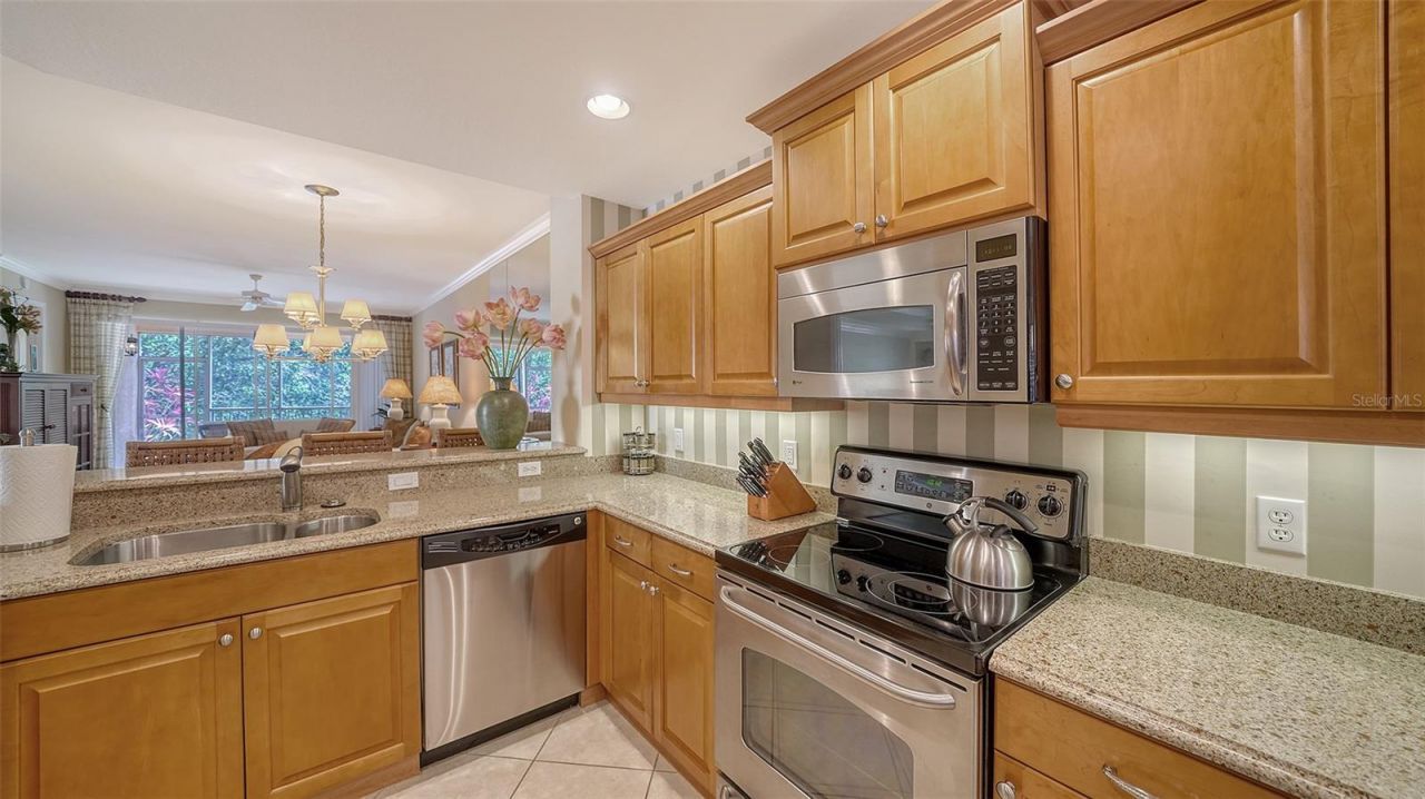 5547 Key West Place, Unit C-01, Bradenton, FL 34203 Photo