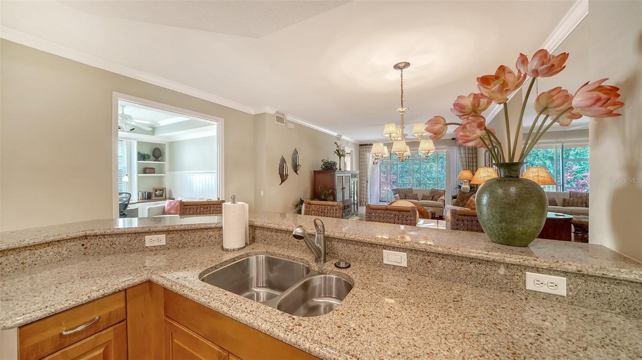 5547 Key West Place, Unit C-01, Bradenton, FL 34203 Photo