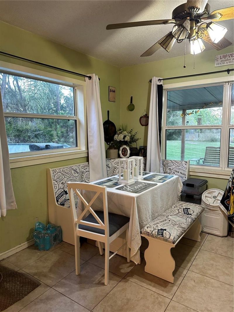 43648 S Island Drive, Paisley, FL 32767 Photo