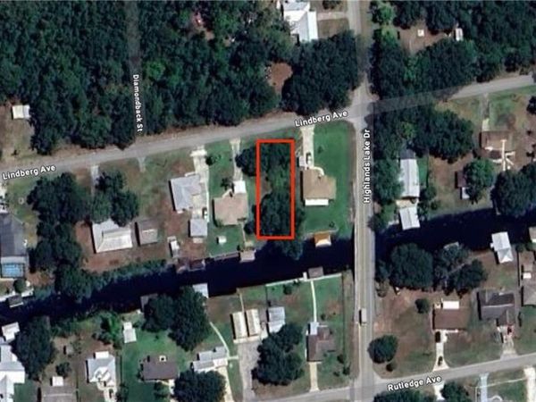 1543 Lindberg AVE, LAKE PLACID, FL 33852