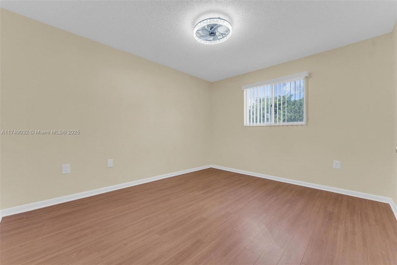 9745 NW 37th St, Unit 9745, Sunrise, FL 33351 Photo