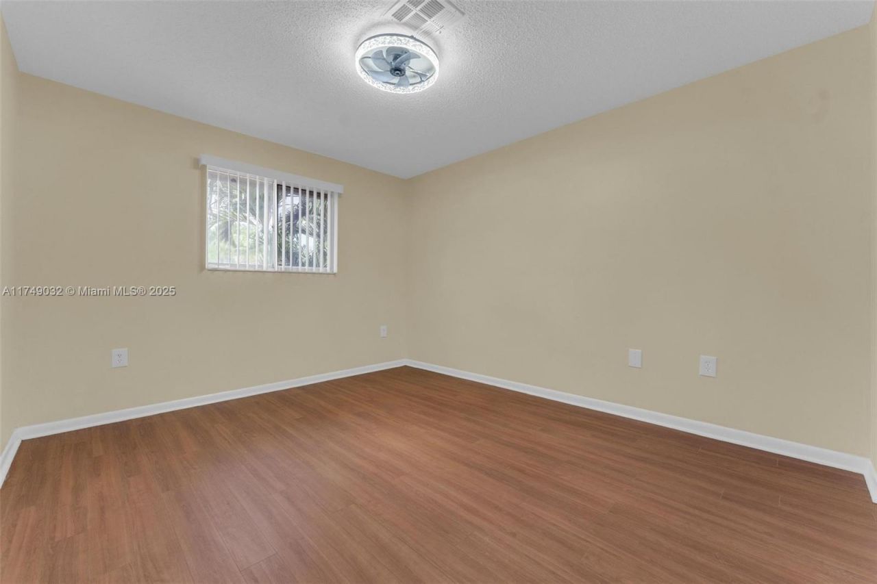 9745 NW 37th St, Unit 9745, Sunrise, FL 33351 Photo