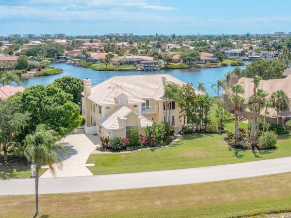 124 Lanternback Island Drive, Satellite Beach, FL 32937