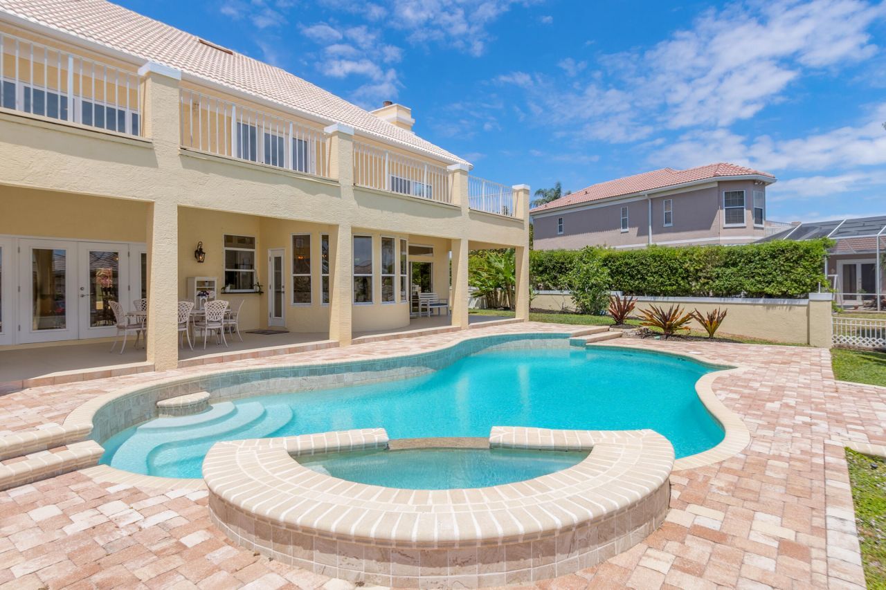 124 Lanternback Island Drive, Satellite Beach, FL 32937 Photo