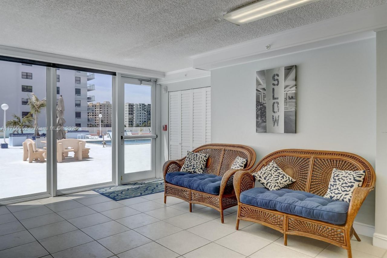 1505 N Riverside Dr, Unit 604, Pompano Beach, FL 33062 Photo