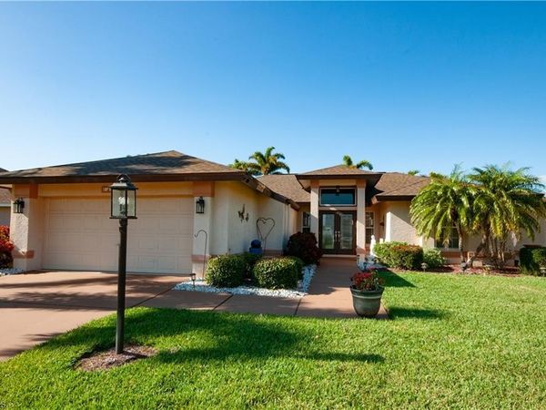 3940 Spring Garden LN, ESTERO, FL 33928