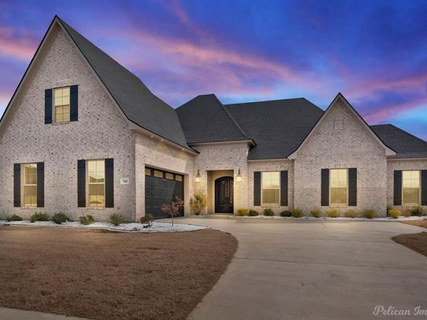 704 Calcasieu Pass, Bossier City, LA 71111