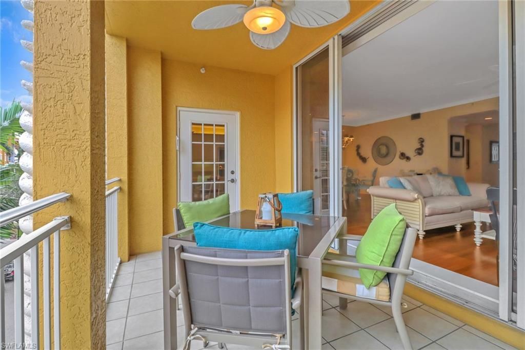 410 Bayfront Pl, Unit 2303, Naples, FL 34102 Photo