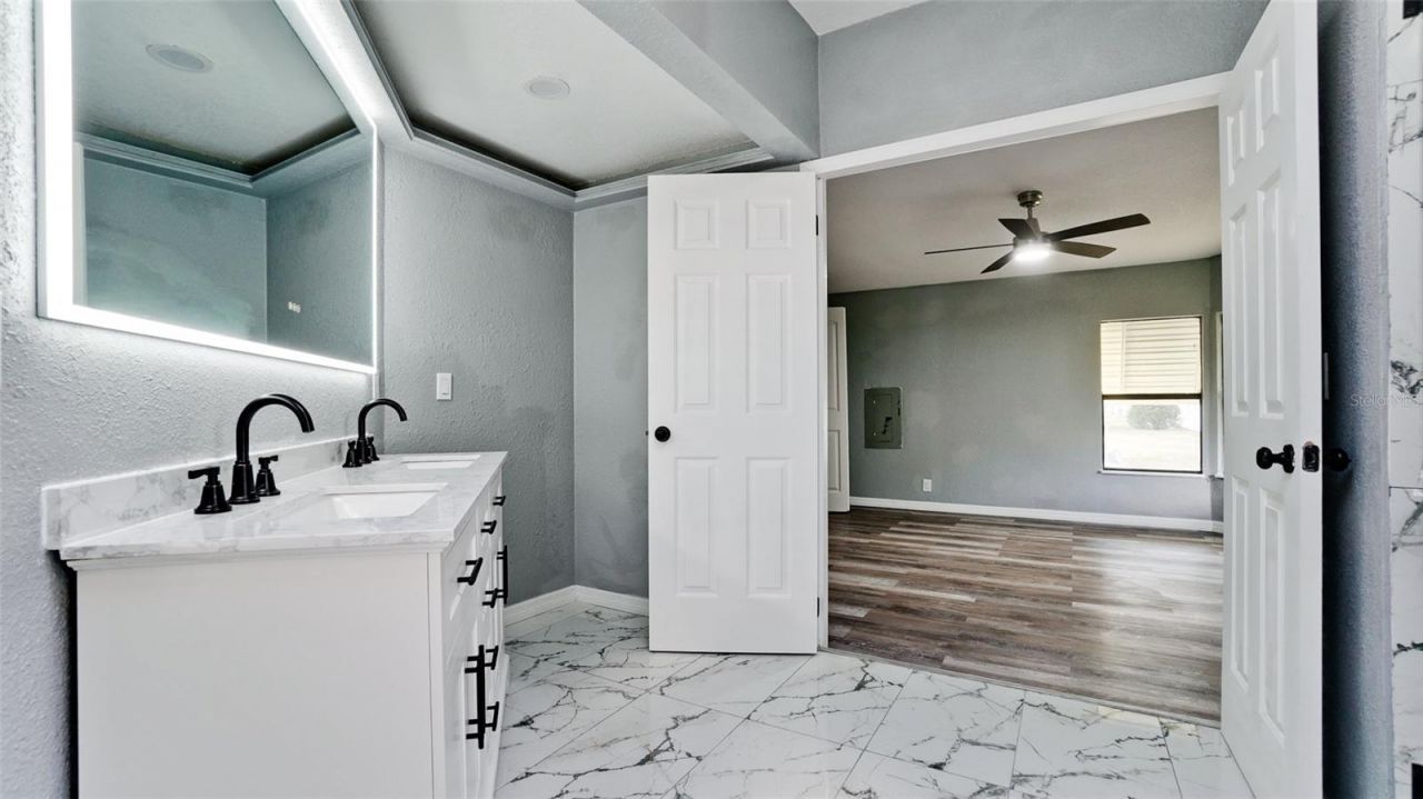 5707 45th Street E, Unit 190, Bradenton, FL 34203 Photo