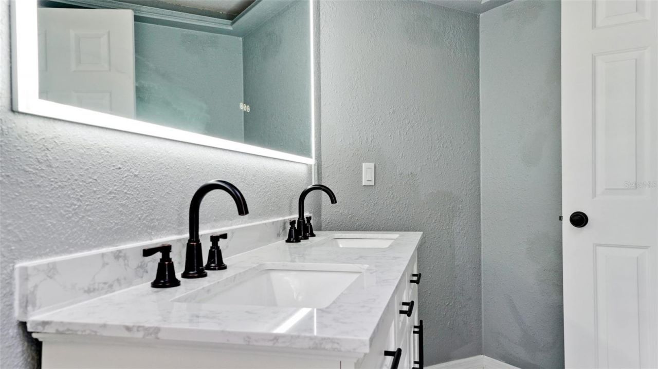 5707 45th Street E, Unit 190, Bradenton, FL 34203 Photo