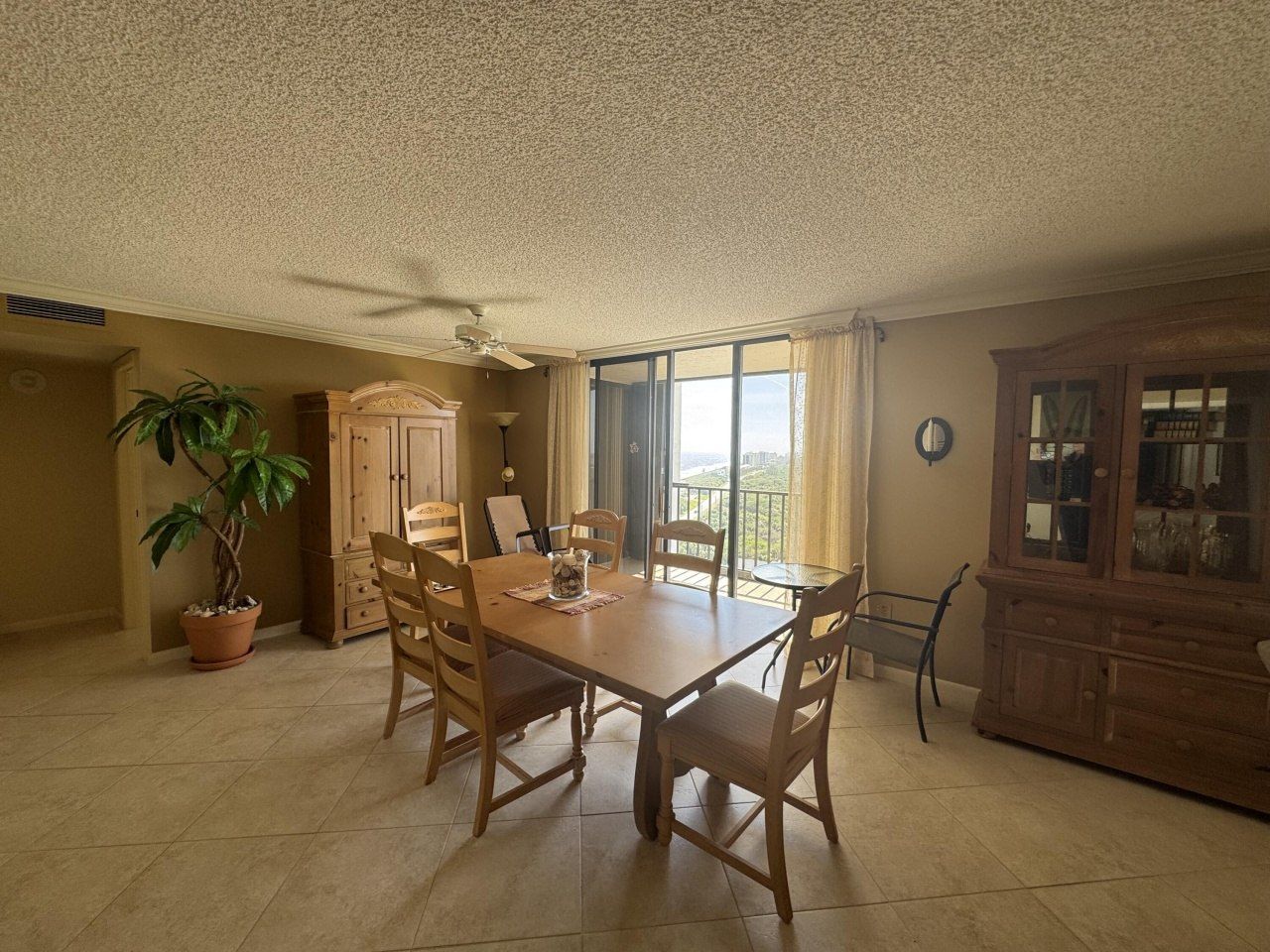 5047 N Highway A1a, Unit Ph6, Hutchinson Island, FL 34949 Photo