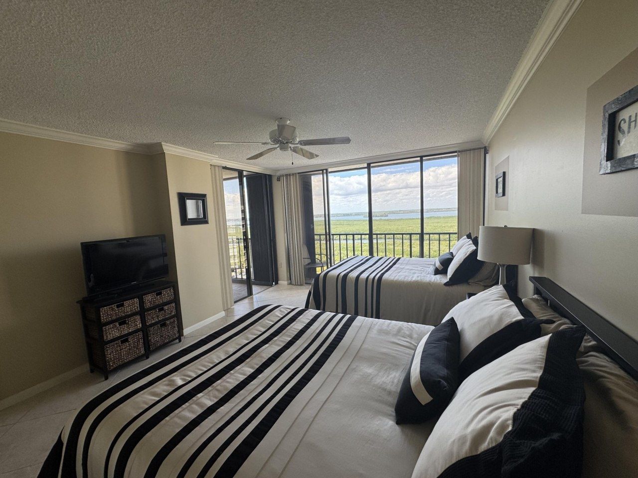 5047 N Highway A1a, Unit Ph6, Hutchinson Island, FL 34949 Photo