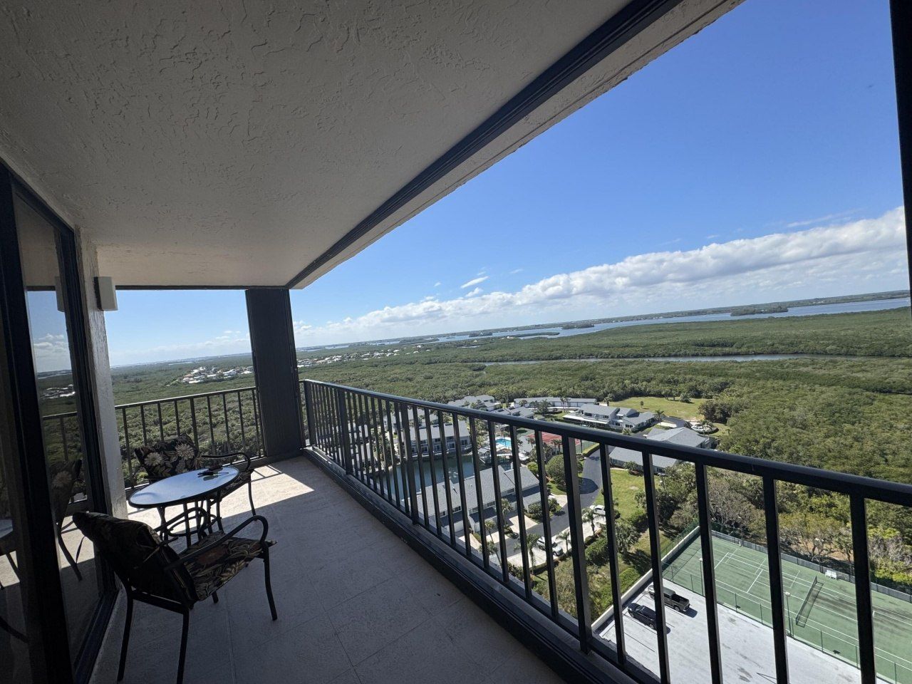 5047 N Highway A1a, Unit Ph6, Hutchinson Island, FL 34949 Photo