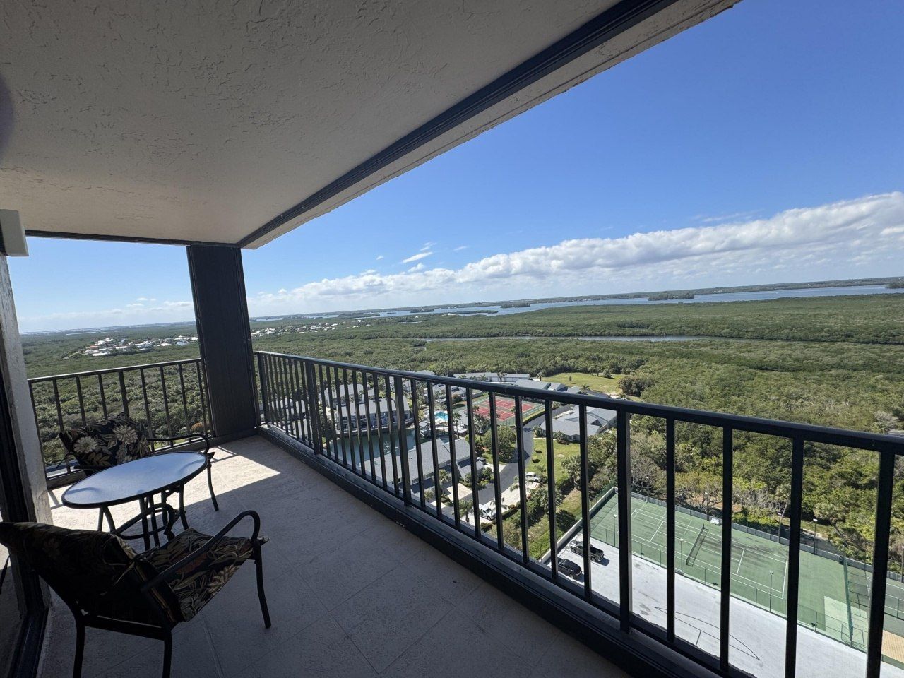 5047 N Highway A1a, Unit Ph6, Hutchinson Island, FL 34949 Photo