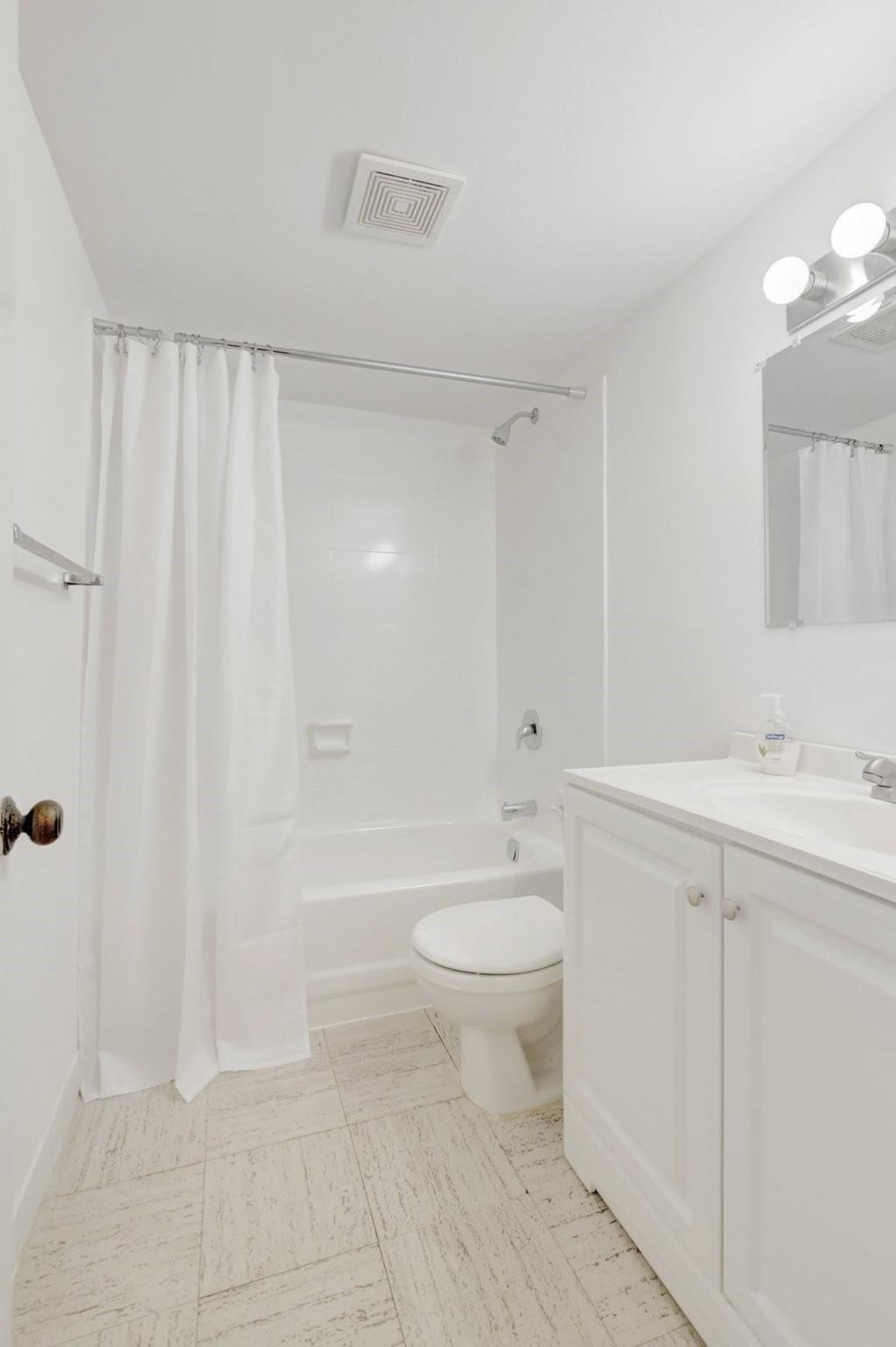 5501 NW 2nd Avenue, Unit 302, Boca Raton, FL 33487 Photo