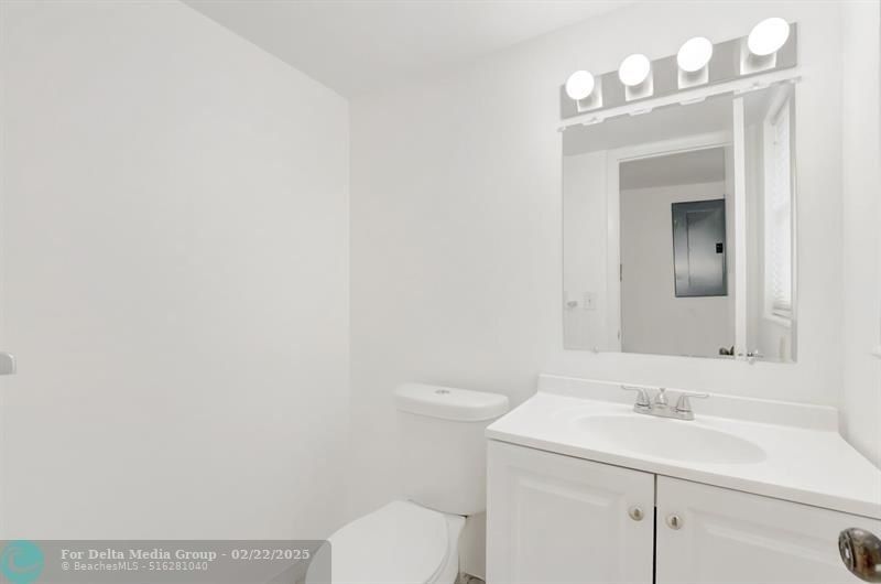 5501 NW 2nd Ave, Unit 302, Boca Raton, FL 33487 Photo