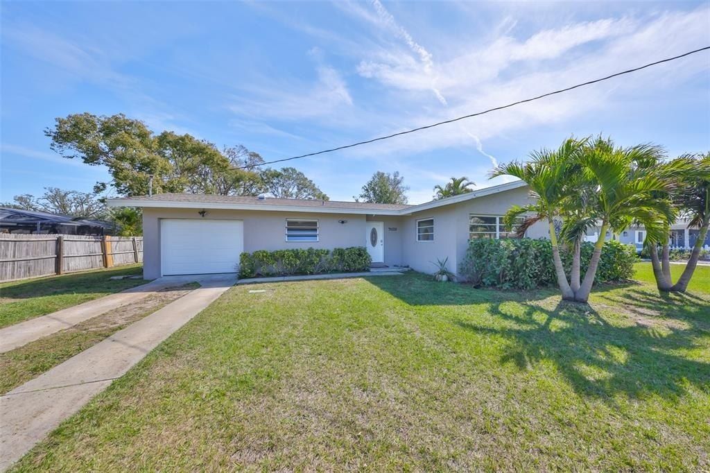 12339 138th Street N, Largo, FL 33774 Main Photo