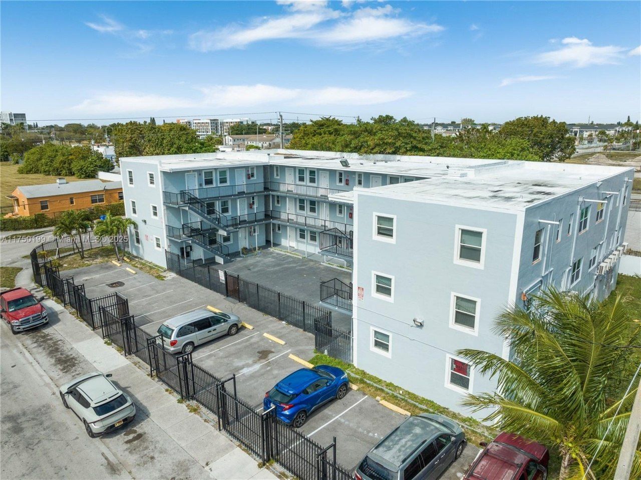 1281 NW 61st St, Unit 2, Miami, FL 33142 Photo