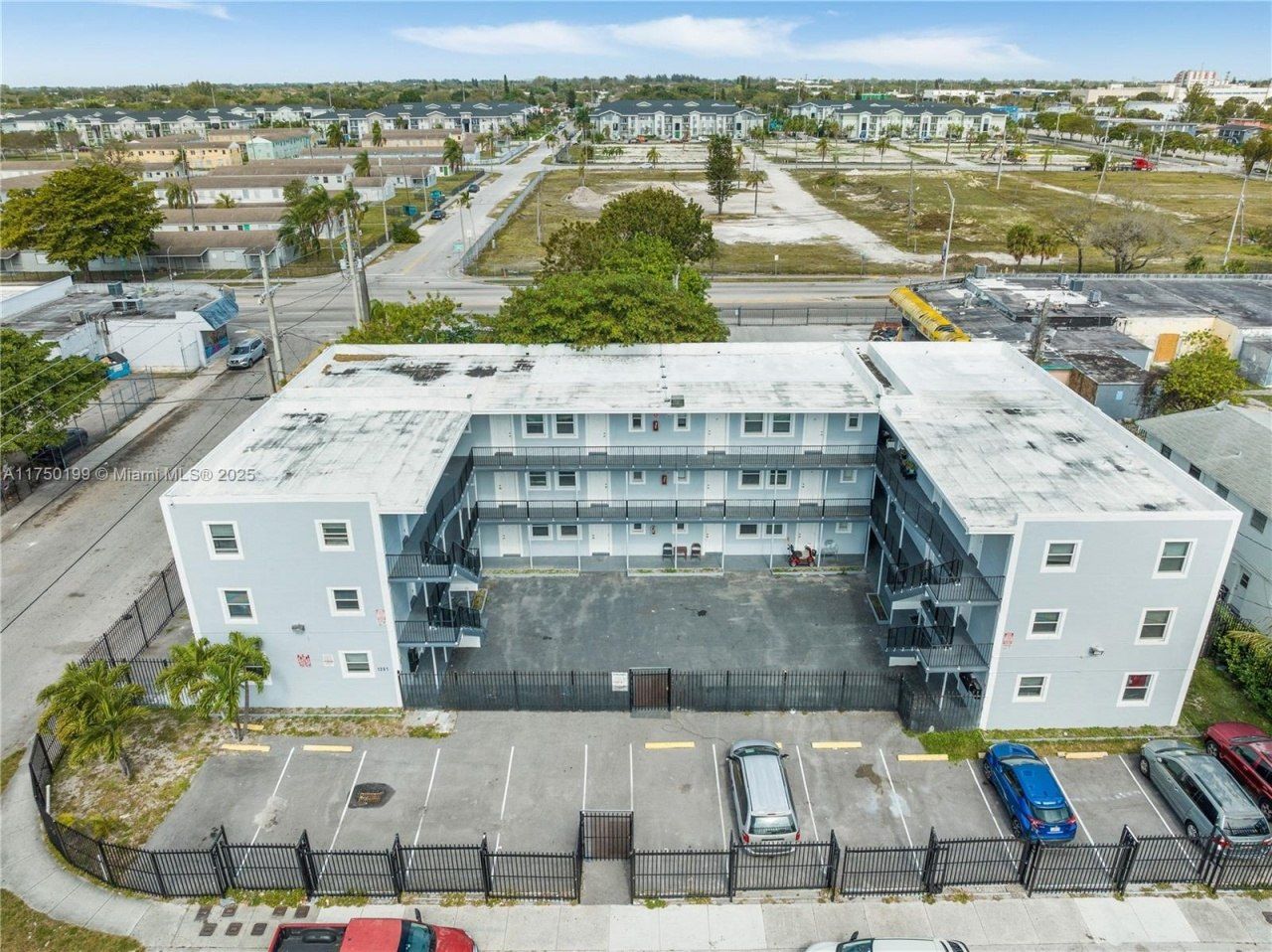 1281 NW 61st St, Unit 2, Miami, FL 33142 Photo