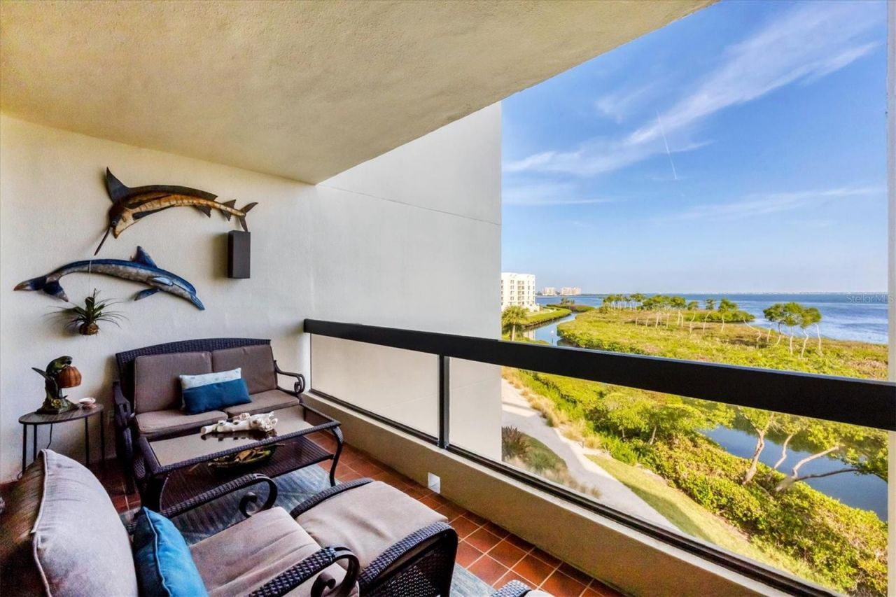 1930 Harbourside Drive, Unit 134, Longboat Key, FL 34228 Photo