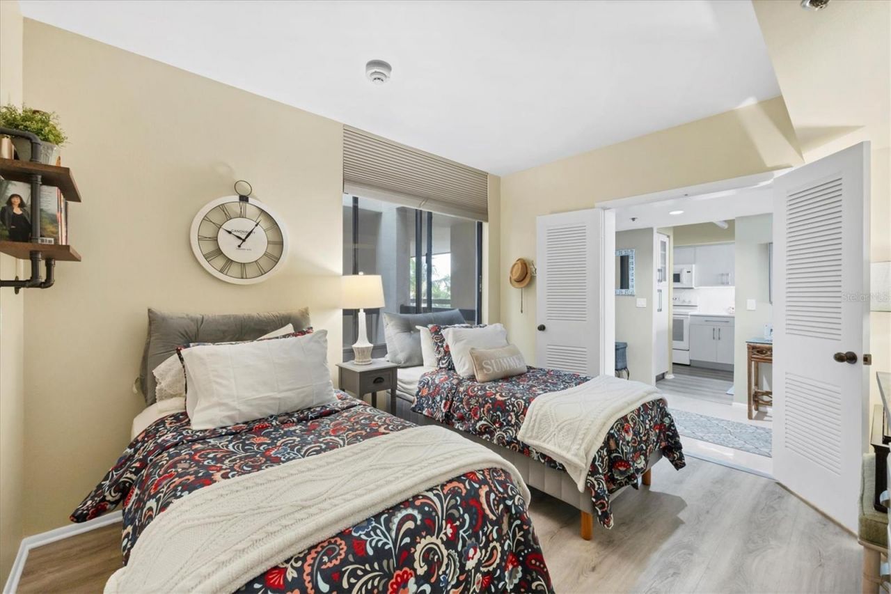 1930 Harbourside Drive, Unit 134, Longboat Key, FL 34228 Photo