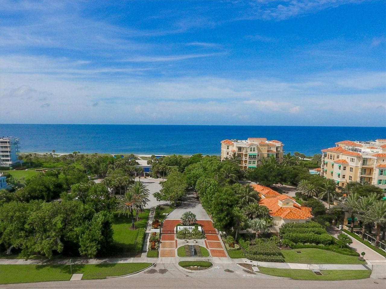 1930 Harbourside Drive, Unit 134, Longboat Key, FL 34228 Photo