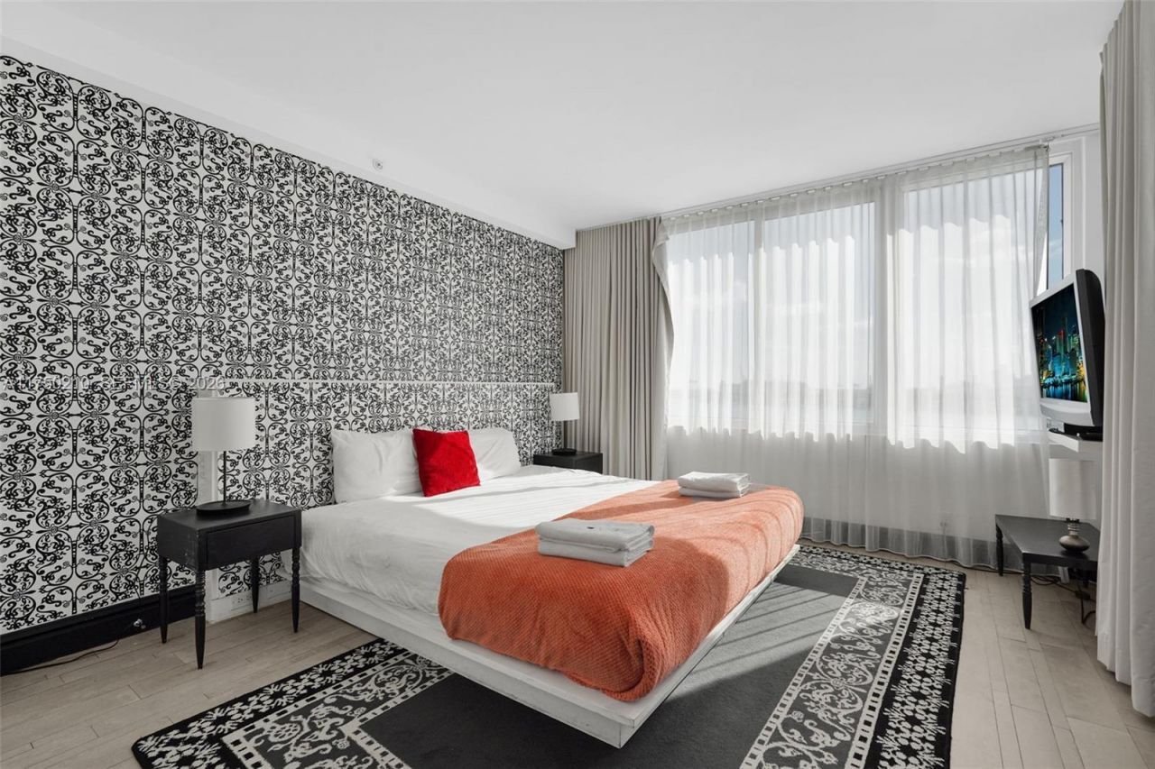 1100 West Ave, Unit 916, Miami Beach, FL 33139 Photo