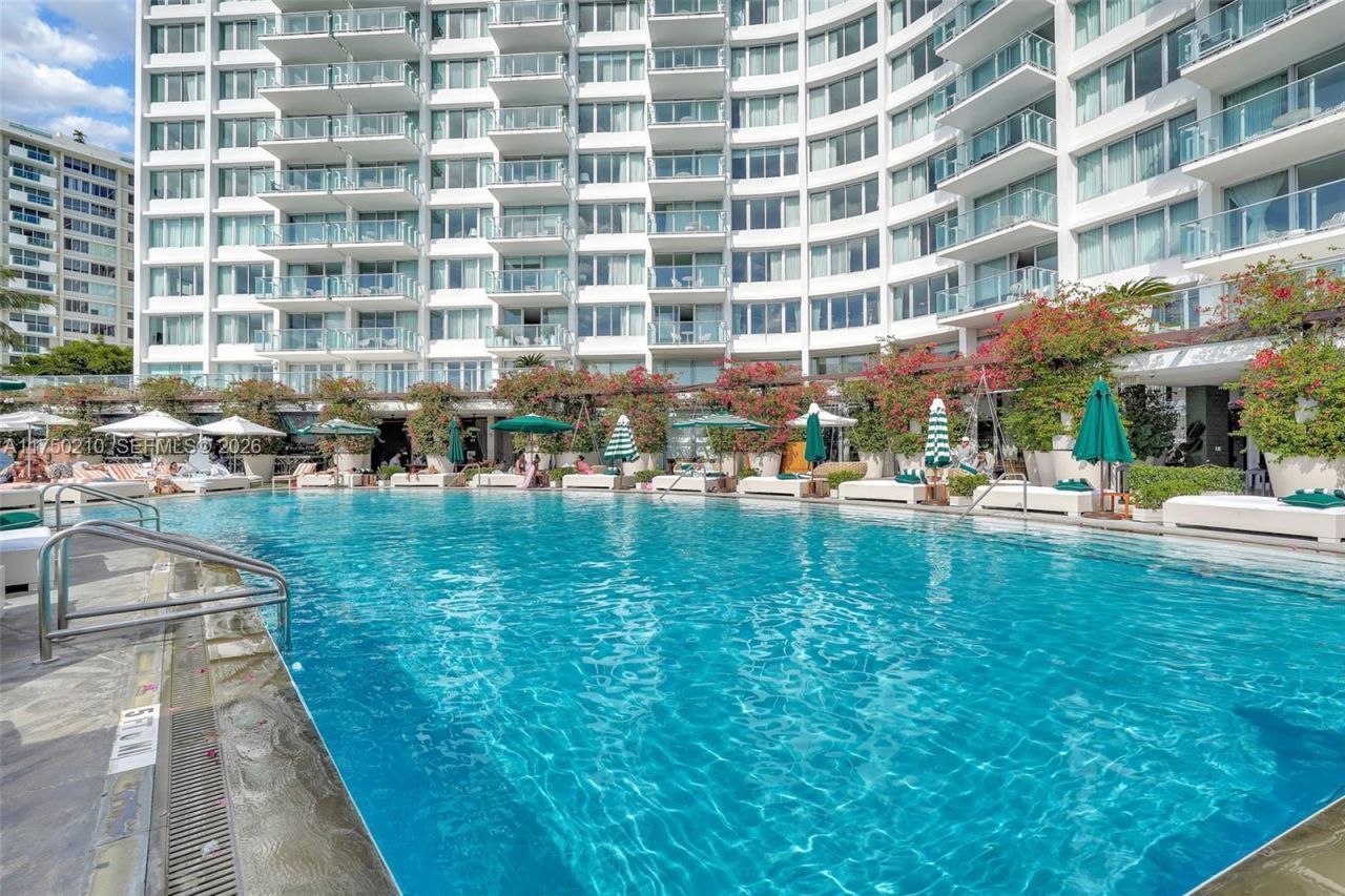 1100 West Ave, Unit 916, Miami Beach, FL 33139 Photo