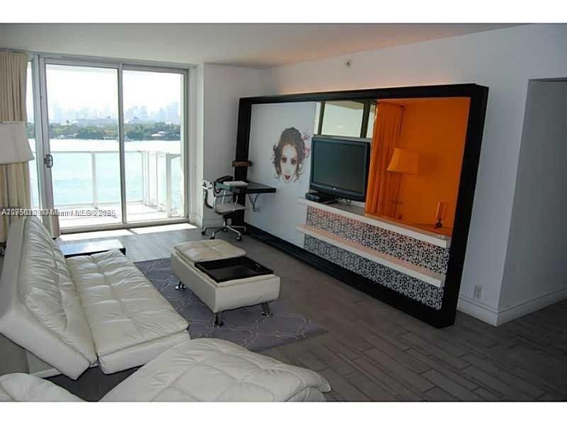 1100 West Ave, Unit 916, Miami Beach, FL 33139 Photo