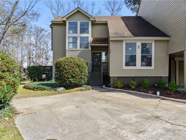 56 E CHAMALE Cove, Unit 56Cha, Slidell, LA 70460