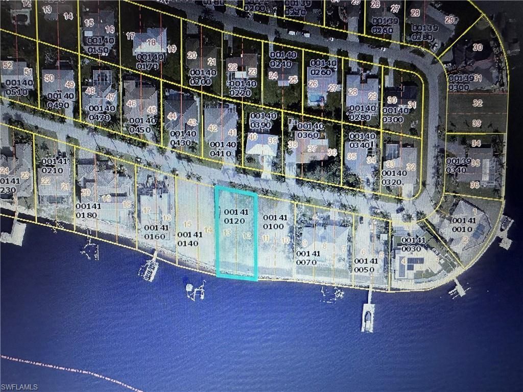 648 Coral Dr, Cape Coral, FL 33904 Photo