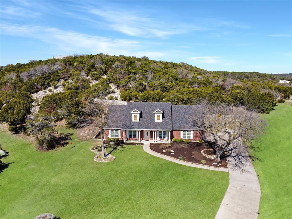 6004 Selkirk Court, Cleburne, TX 76033 Main Photo