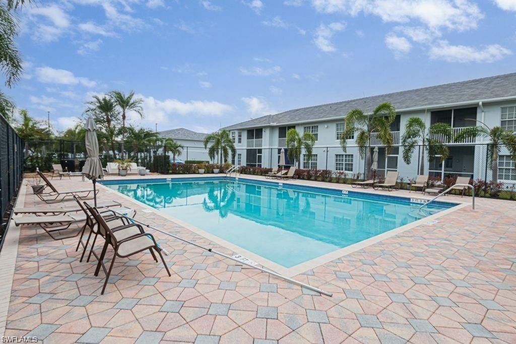 8342 Bernwood Cove Loop, Unit 810, Fort Myers, FL 33966 Photo