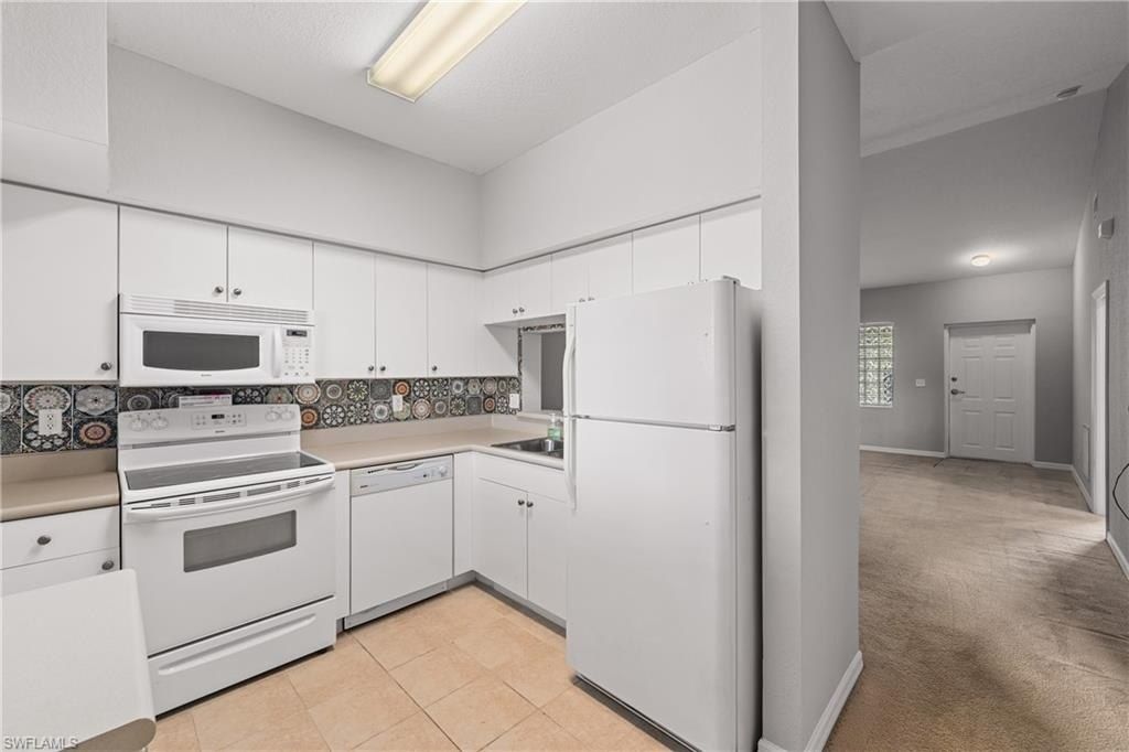 8342 Bernwood Cove Loop, Unit 810, Fort Myers, FL 33966 Photo