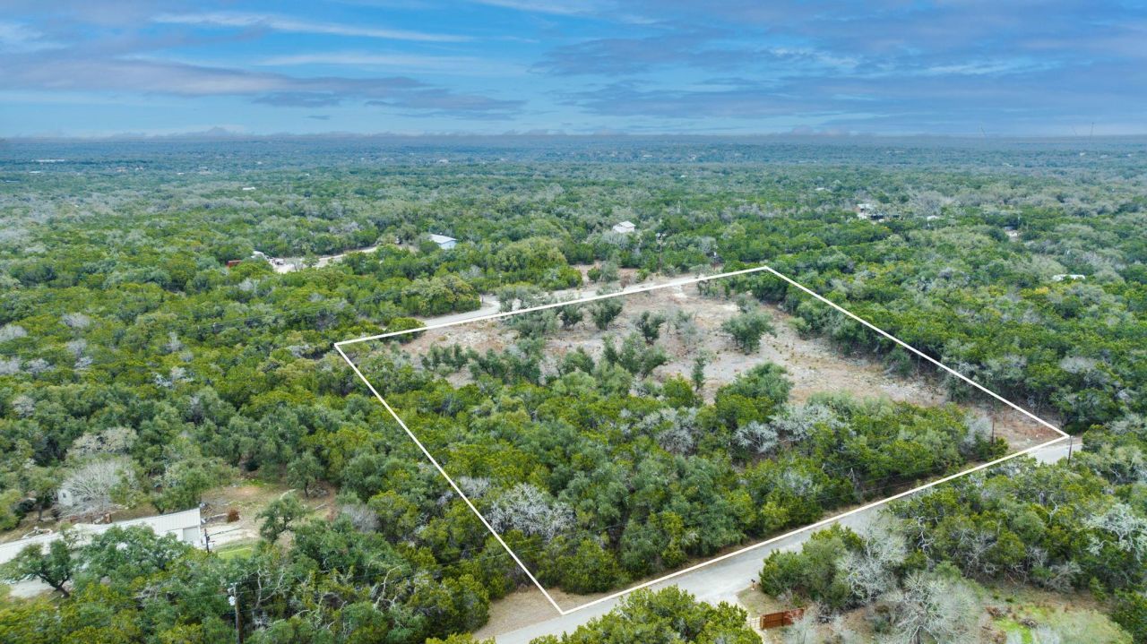 301 Lonesome Trl, Driftwood, TX 78619 Main Photo