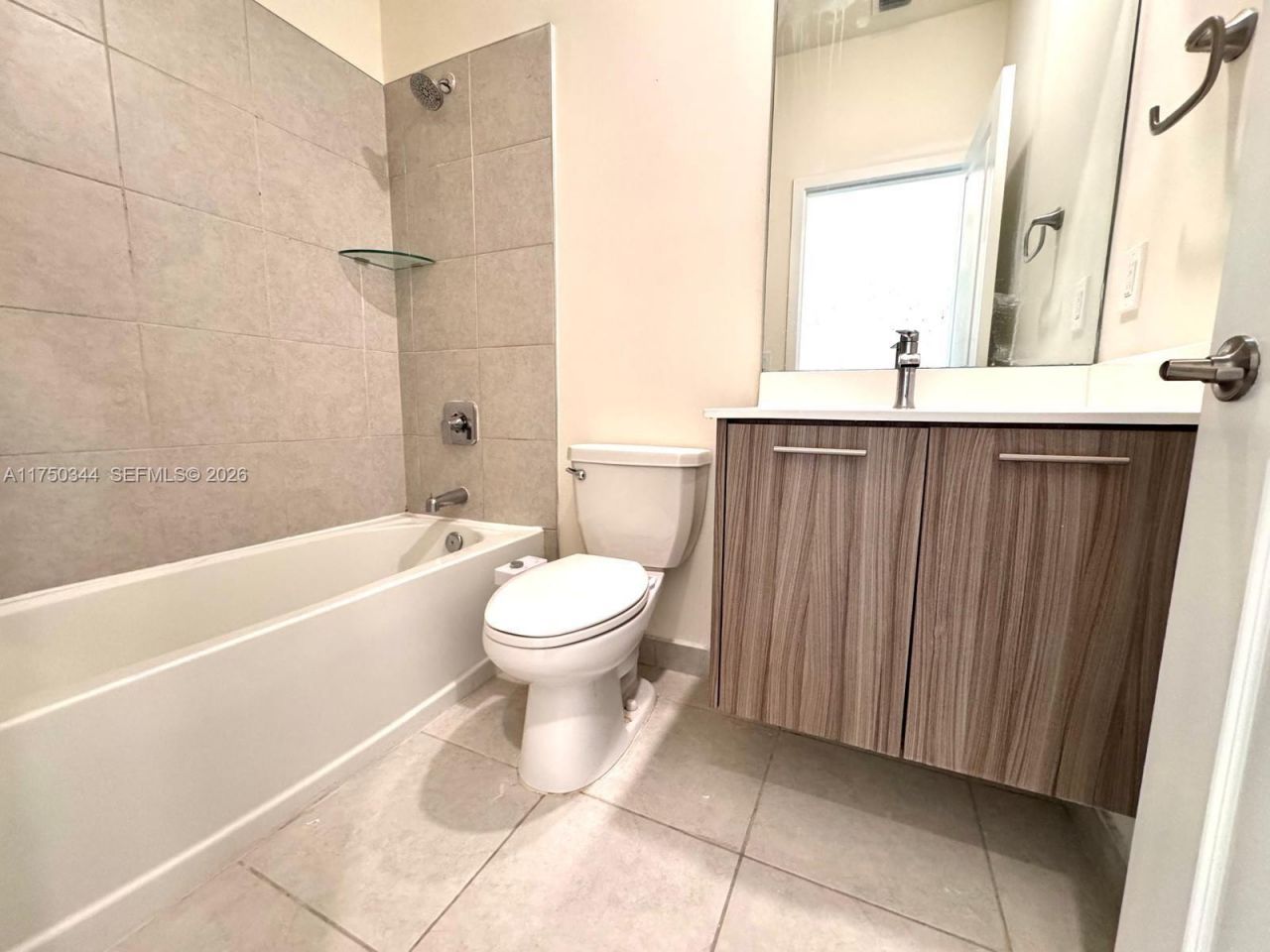 4621 NW 83rd Path, Doral, FL 33166 Photo