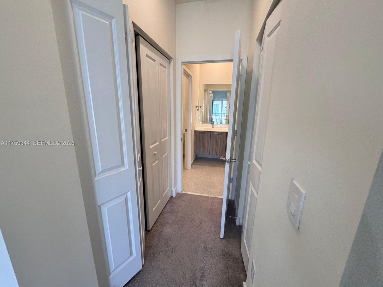 4621 NW 83rd Path, Doral, FL 33166 Photo