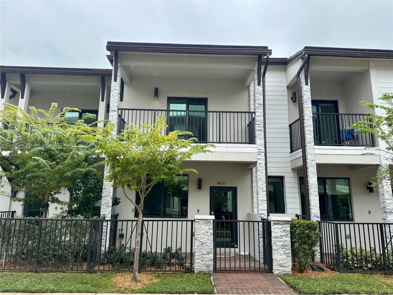 4621 NW 83rd Path, Doral, FL 33166 Photo