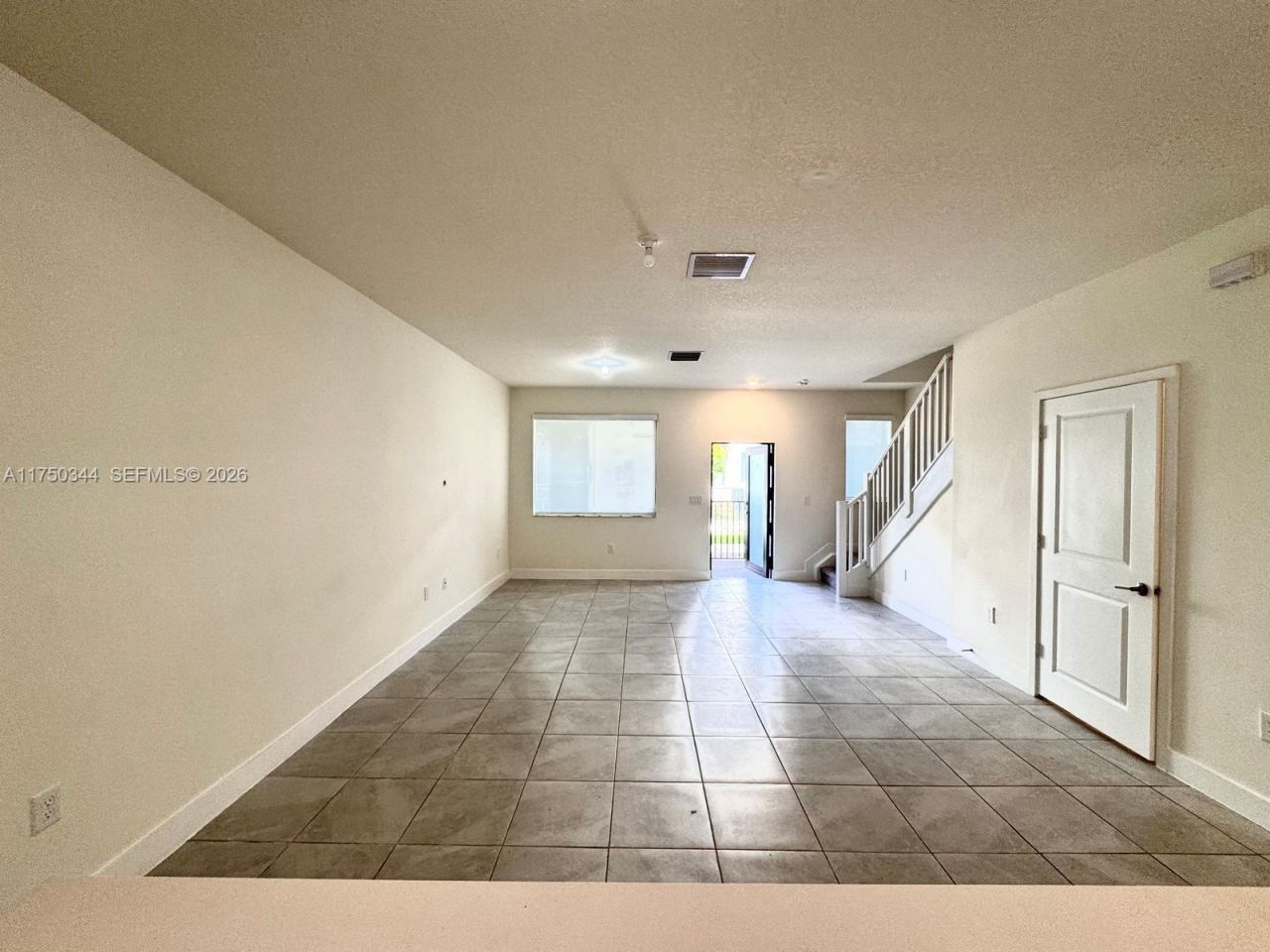4621 NW 83rd Path, Doral, FL 33166 Photo