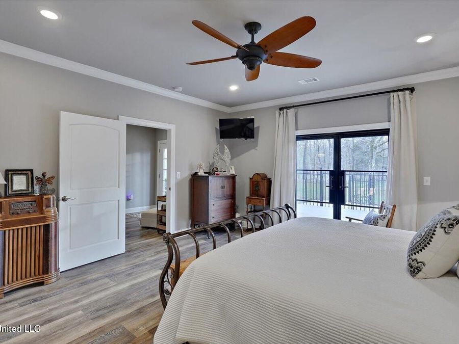 Property Image 64