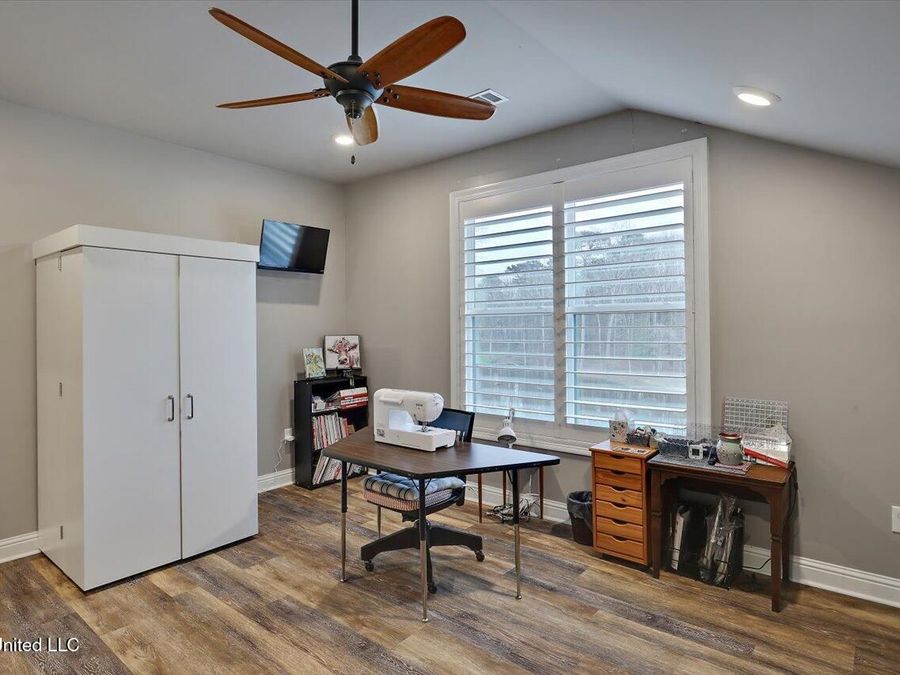 Property Image 80