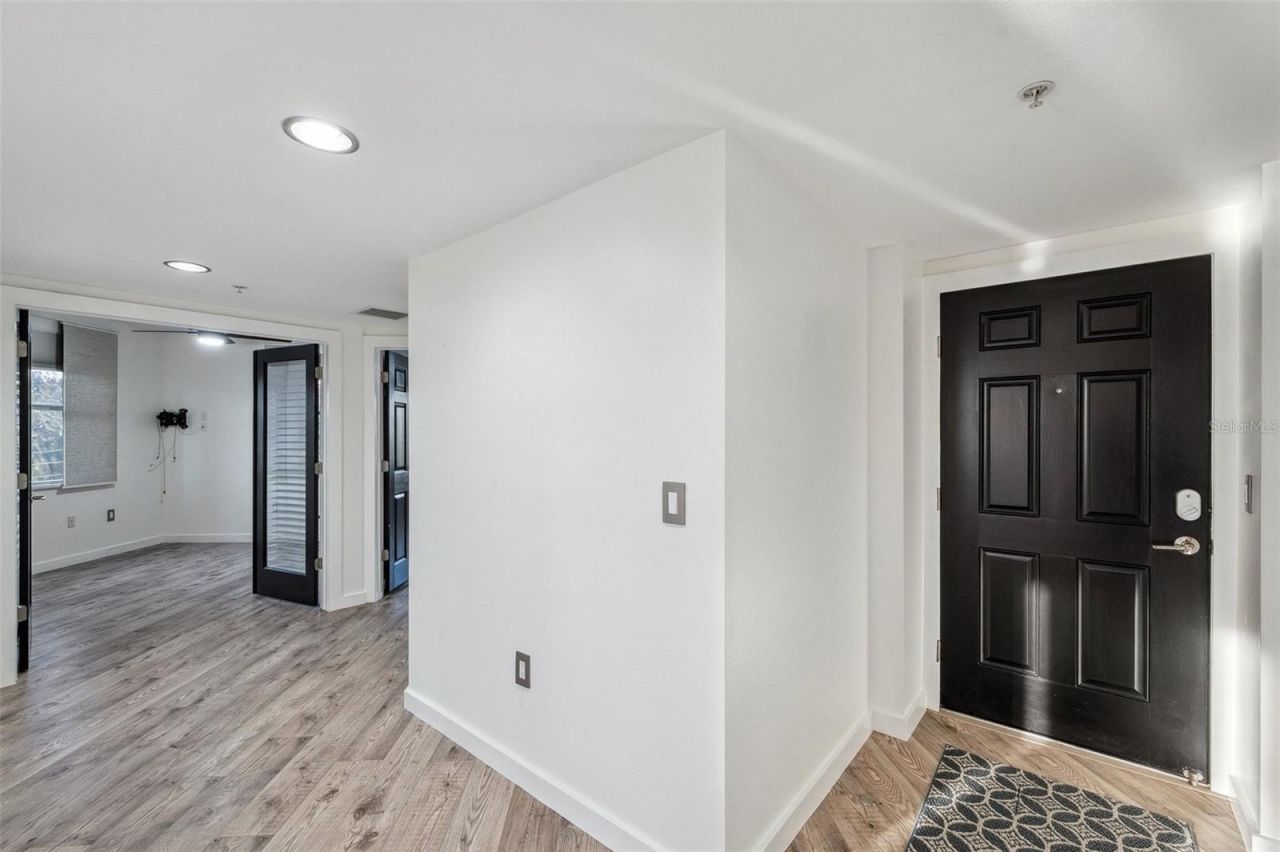 960 Starkey Road, Unit 3406, Largo, FL 33771 Photo