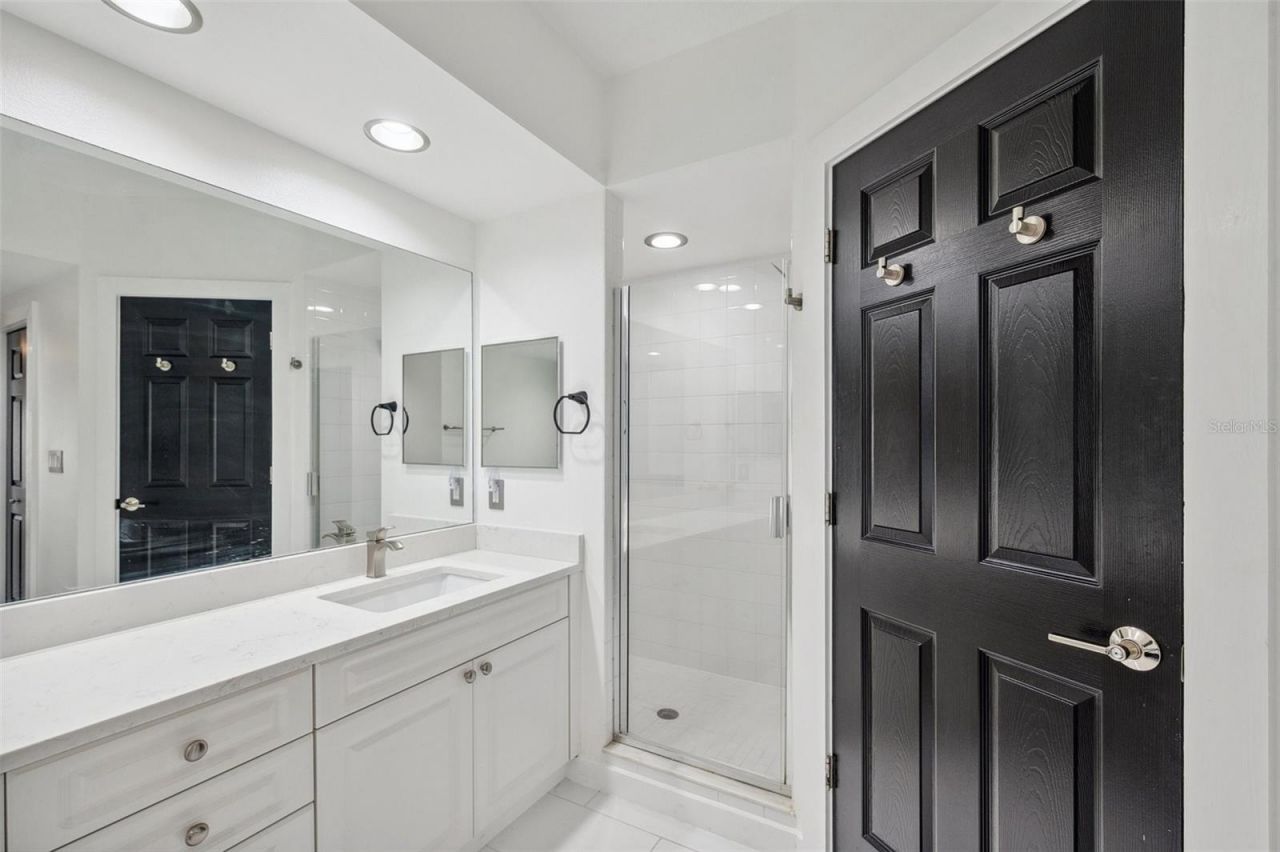 960 Starkey Road, Unit 3406, Largo, FL 33771 Photo