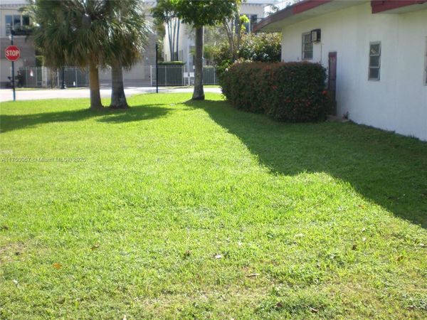 Sunny Isles Beach, FL 33160