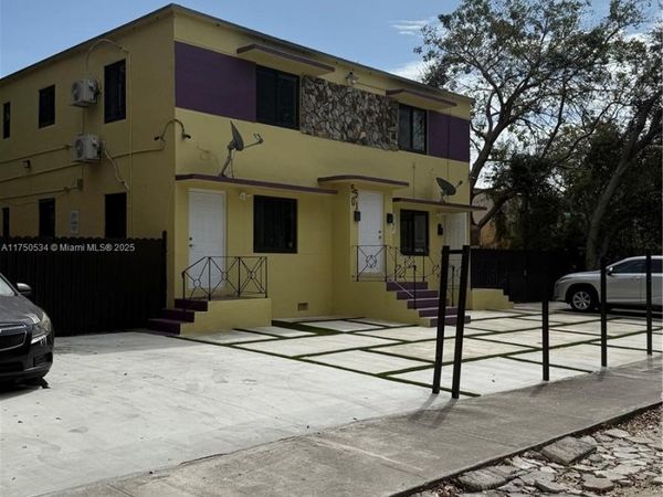 5501 NW Miami Ct, Miami, FL 33127