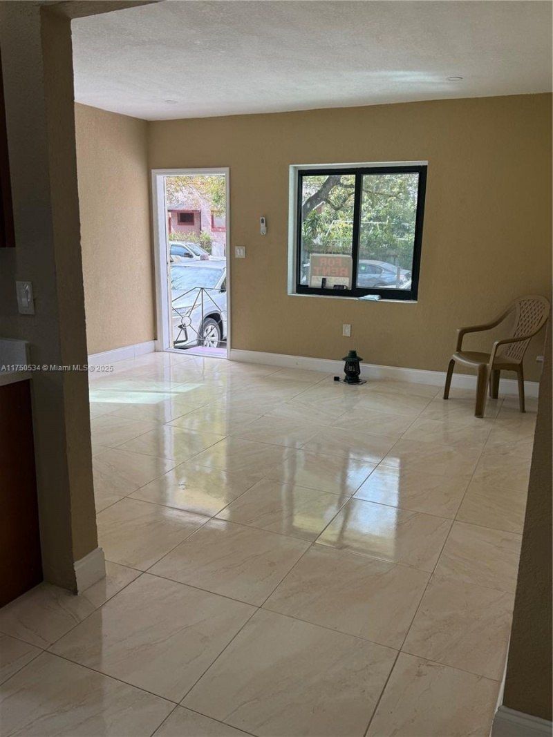 5501 NW Miami Ct, Miami, FL 33127 Photo