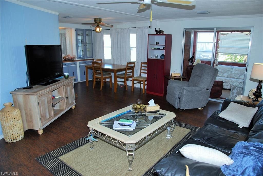 422 Snead Dr, North Fort Myers, FL 33903 Photo