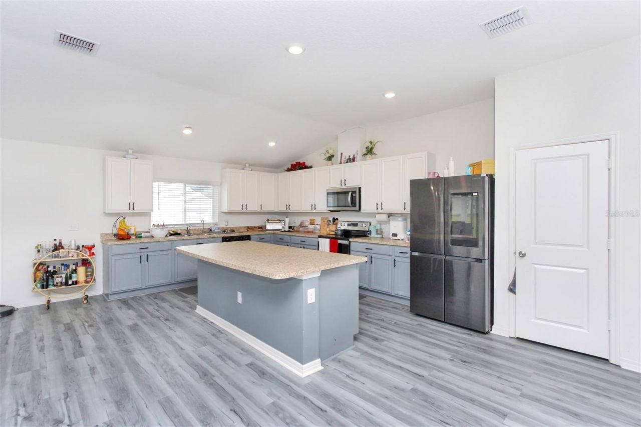 2220 Gladiolus Lane, Mascotte, FL 34753 Photo
