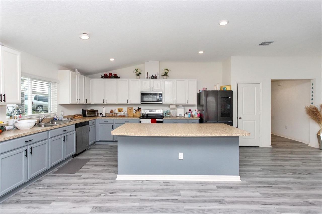 2220 Gladiolus Lane, Mascotte, FL 34753 Photo
