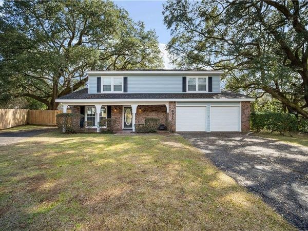 6355 Roundtree Court, Theodore, AL 36582
